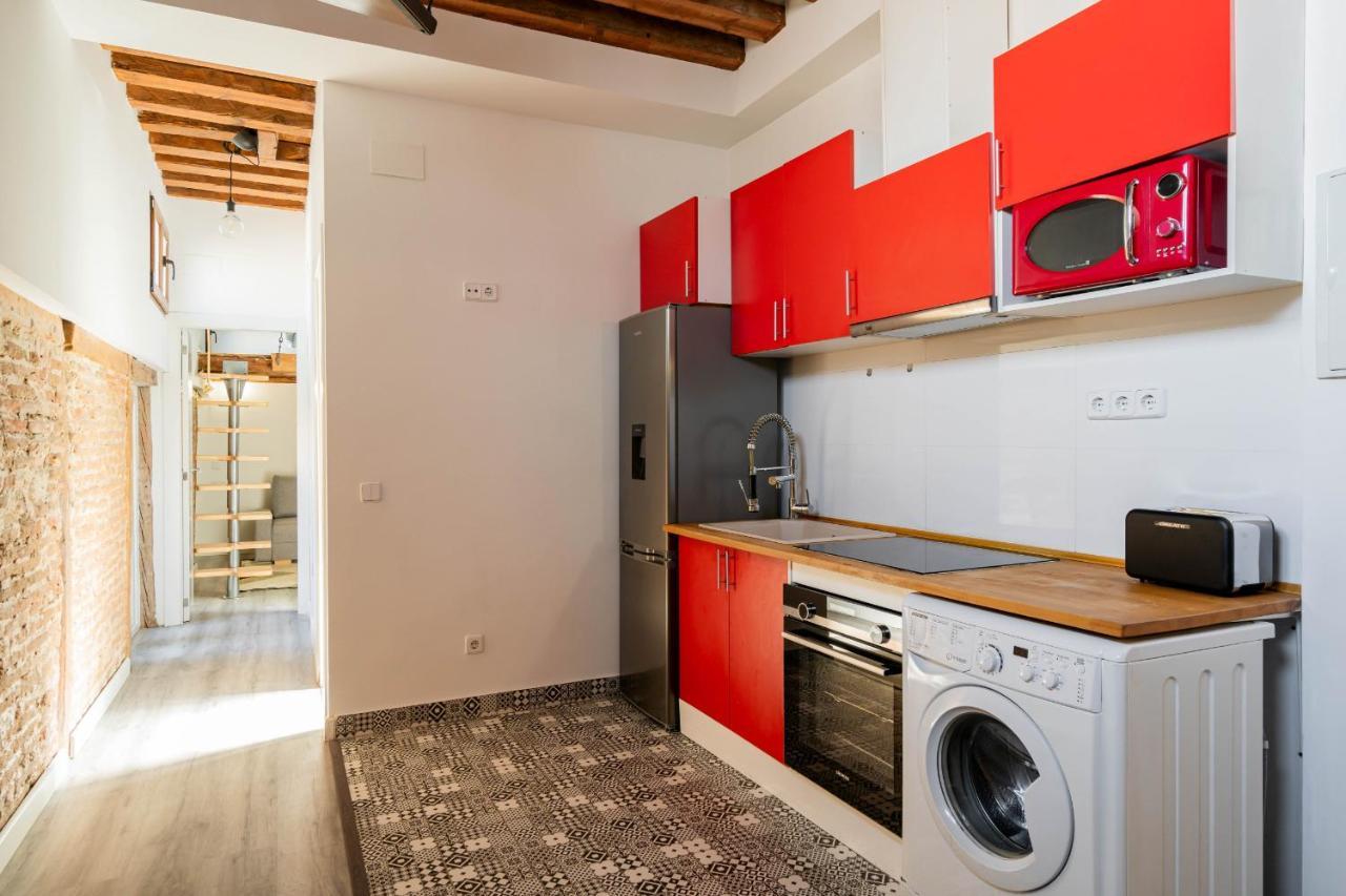 Apartamento Reformado En El Centro Con Dos Habitaciones Alquiler Temporal Madrid Exterior foto